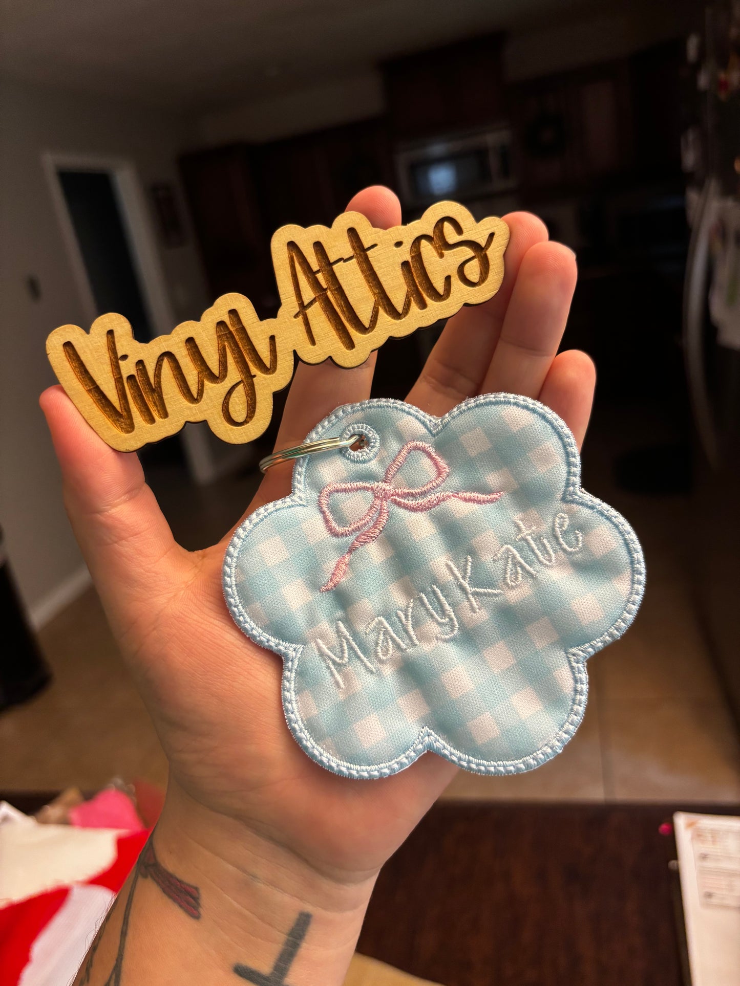 Embroidered bag tag