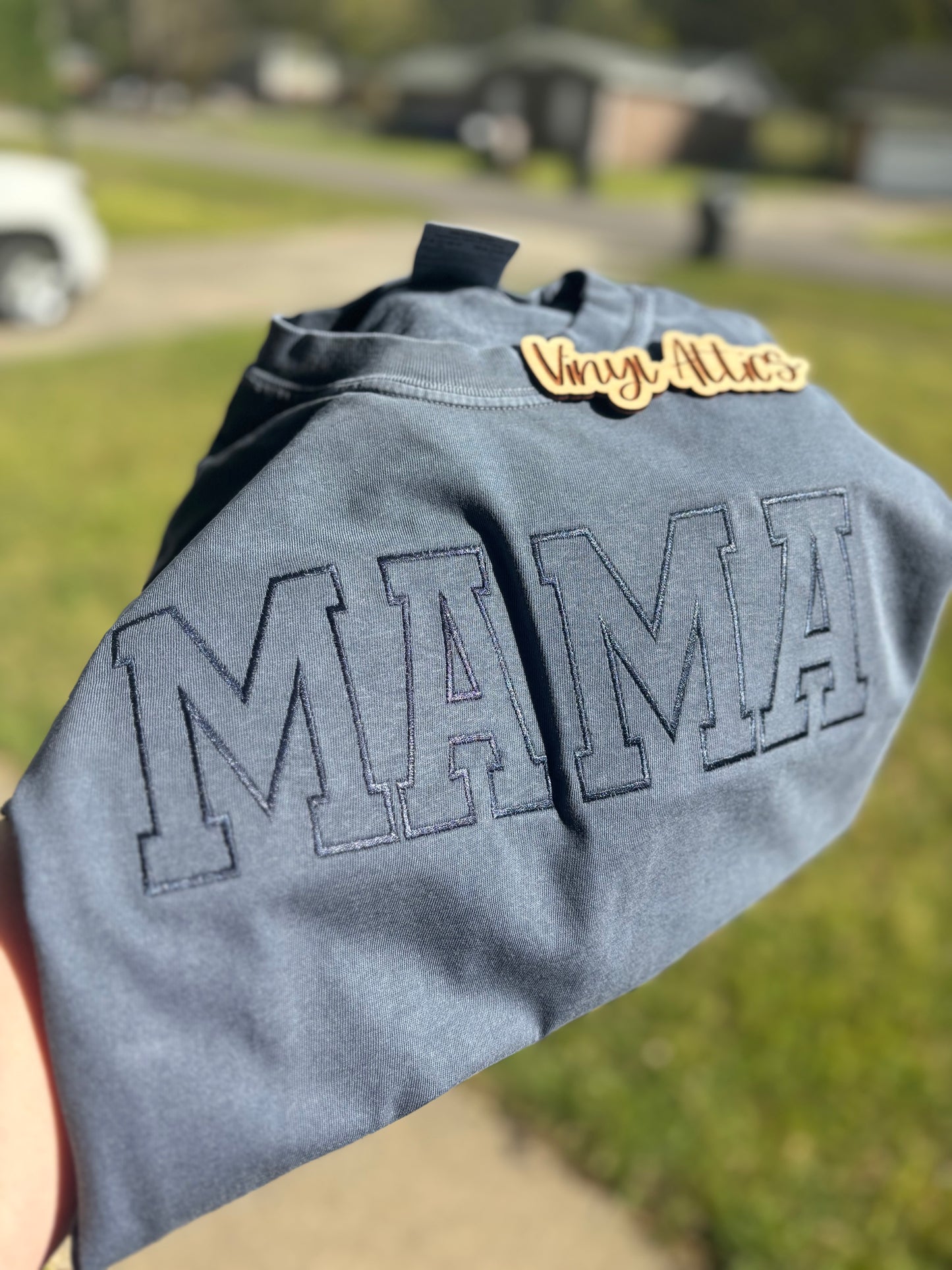 Monochromatic embroidered mama shirts