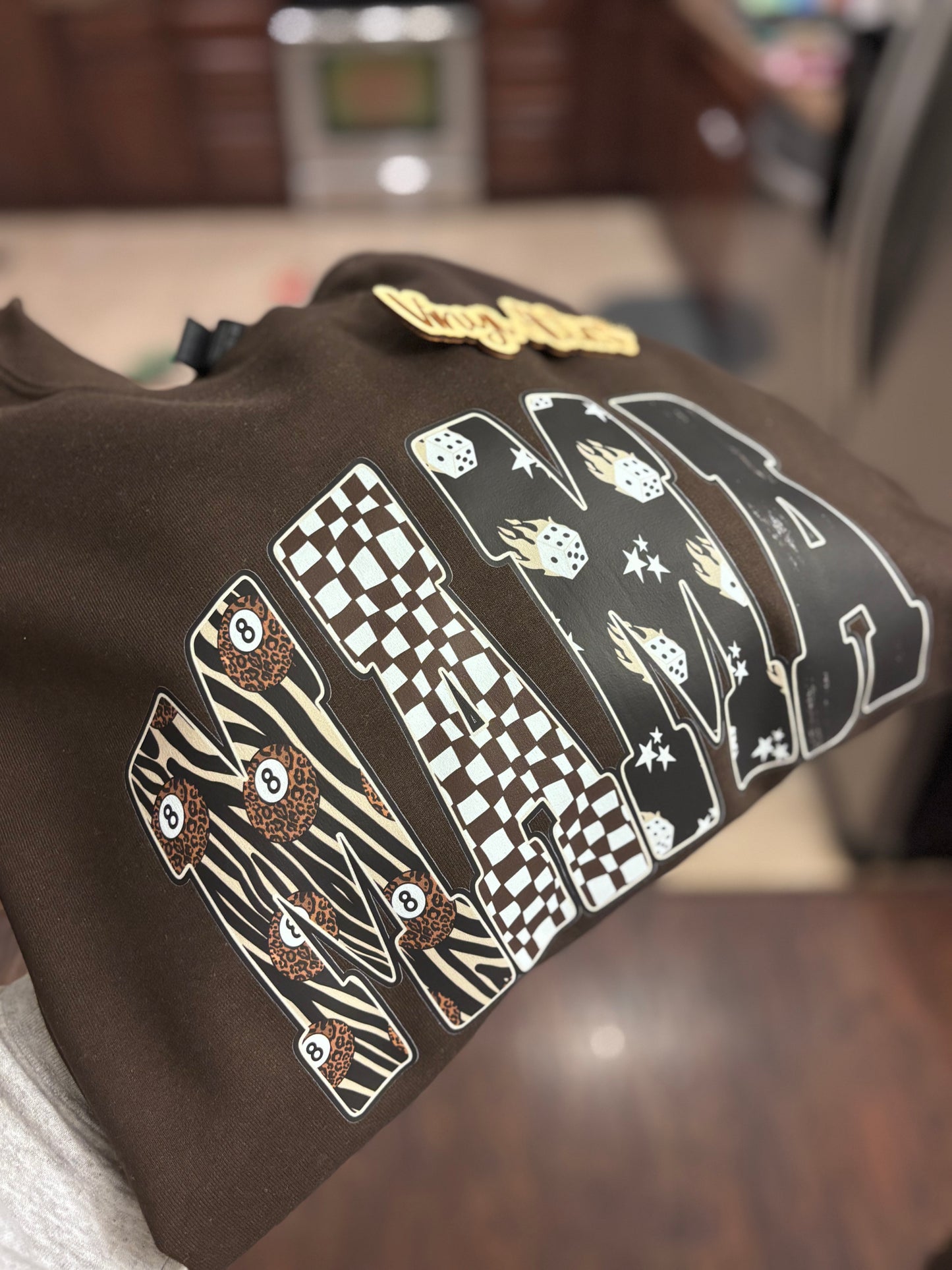8ball vintage mama