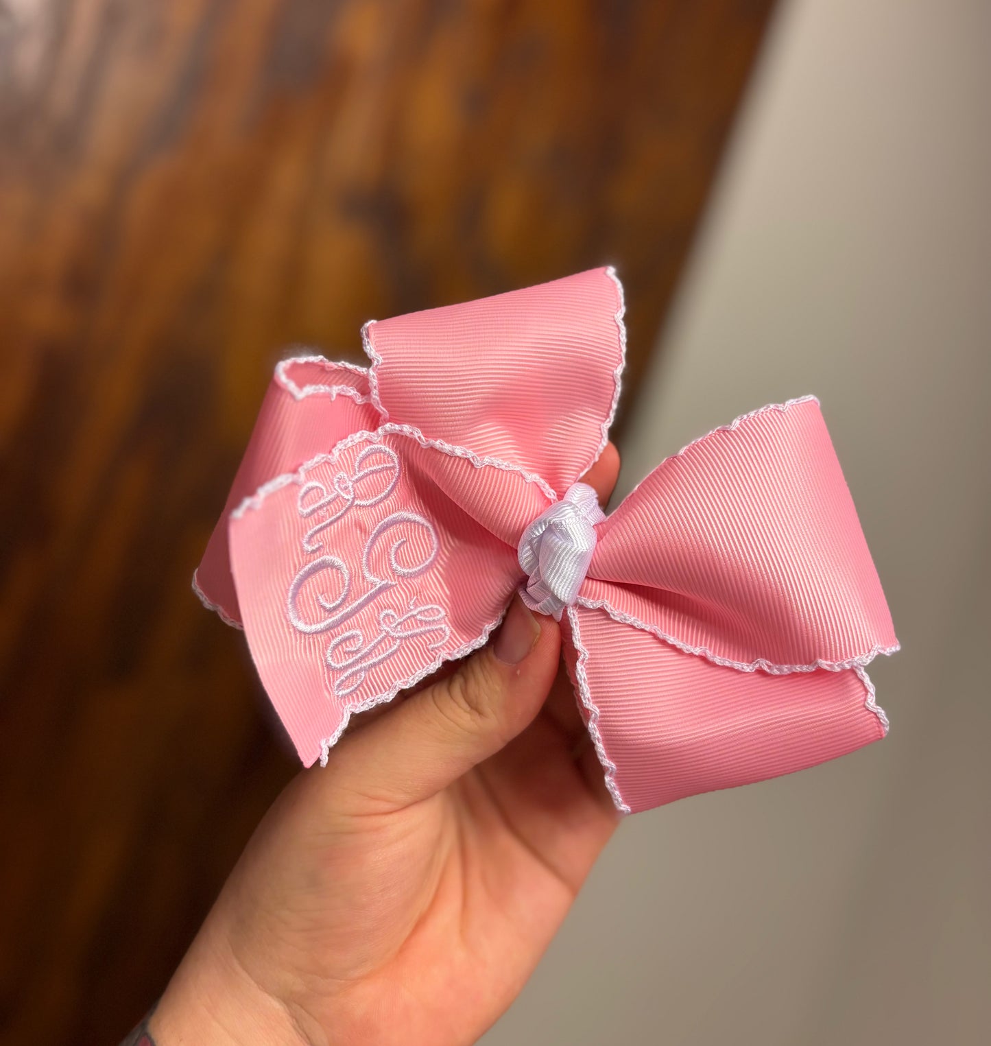 Moonstitch monogram bows