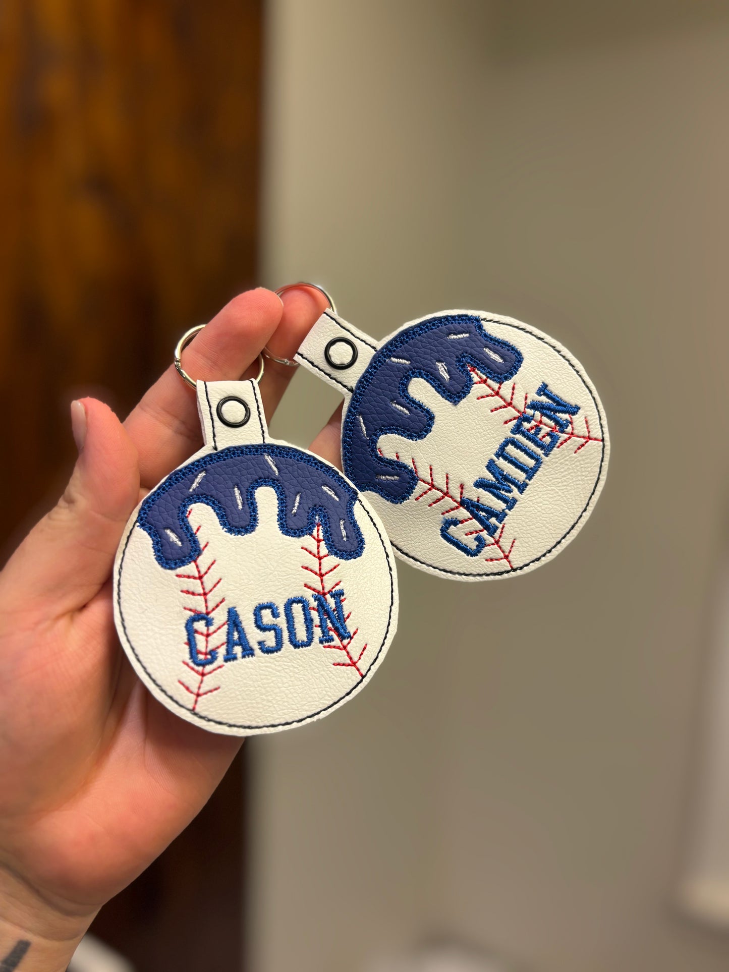 Embroidered drip sport bag tag