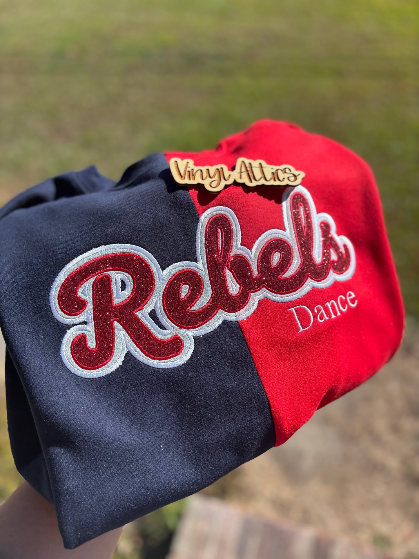 Split mascot embroidered sweatshirt