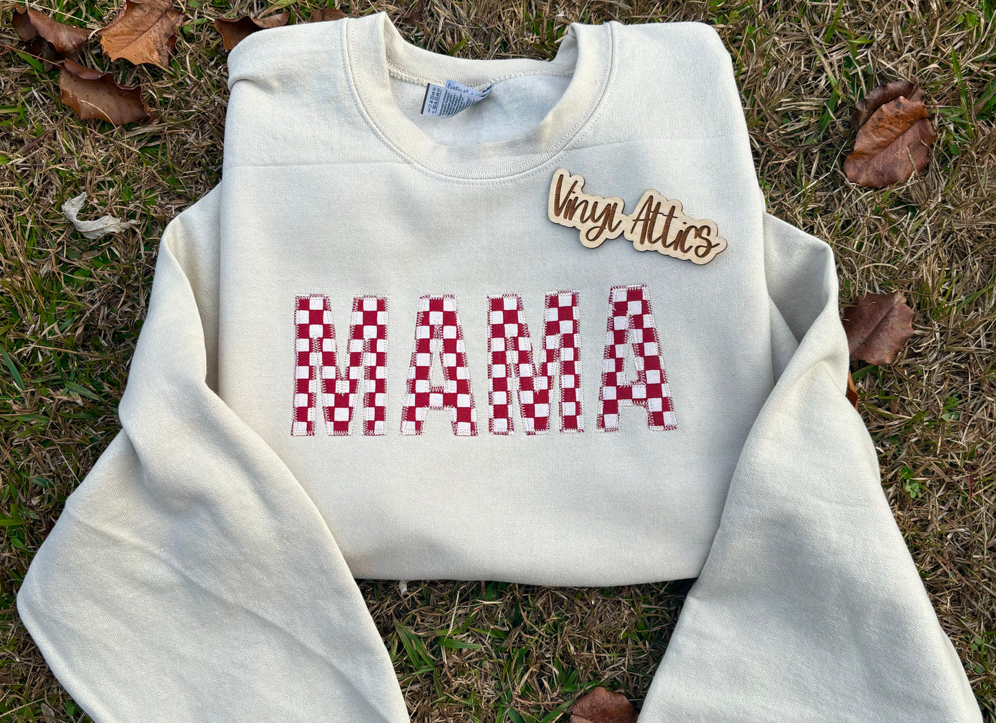Checkered Mama embroidered sweatshirt