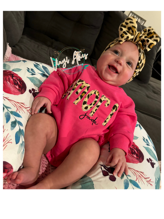 Custom leopard name bubble sweatshirt